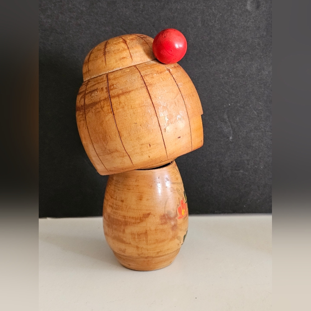 Vintage Japanese Kokeshi Wooden Doll 4.75in Mid-century - Picture 4 of 8